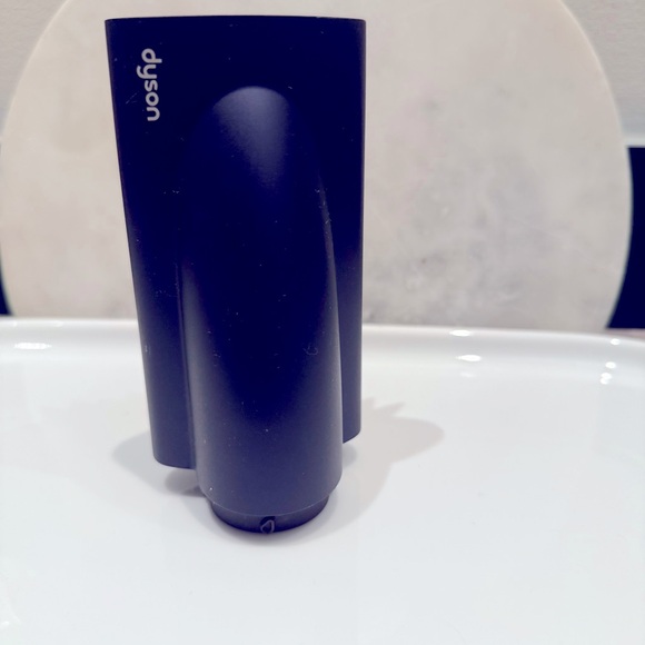 Dyson Other - Dyson Airwrap Accessorie Brush Firm Smoothing Brush Copper HS01